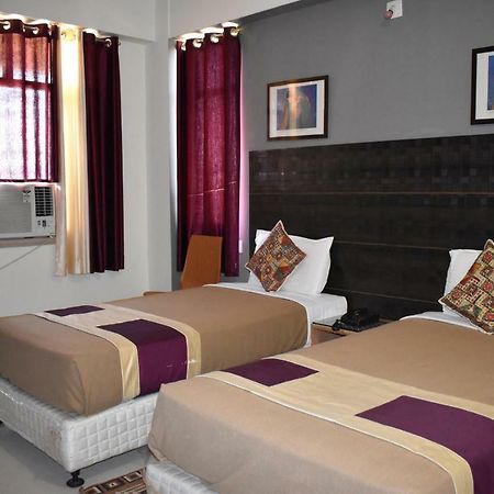Hotel Bodh Vilas Eksteriør bilde