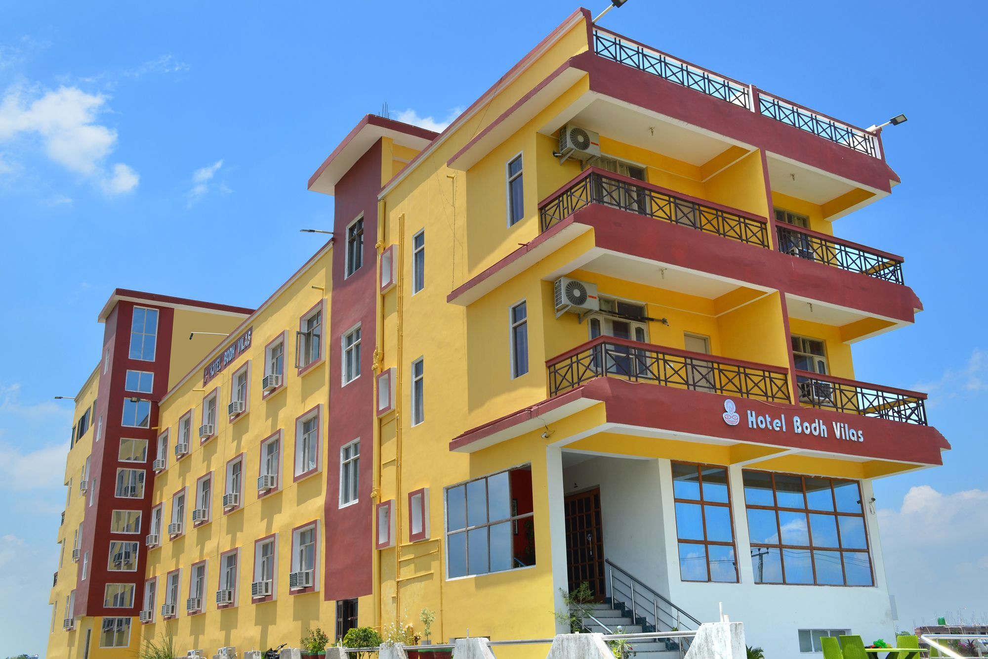 Hotel Bodh Vilas Eksteriør bilde